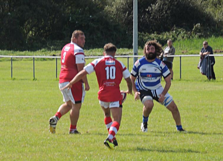 James Trueman chips ahead for The Mariners